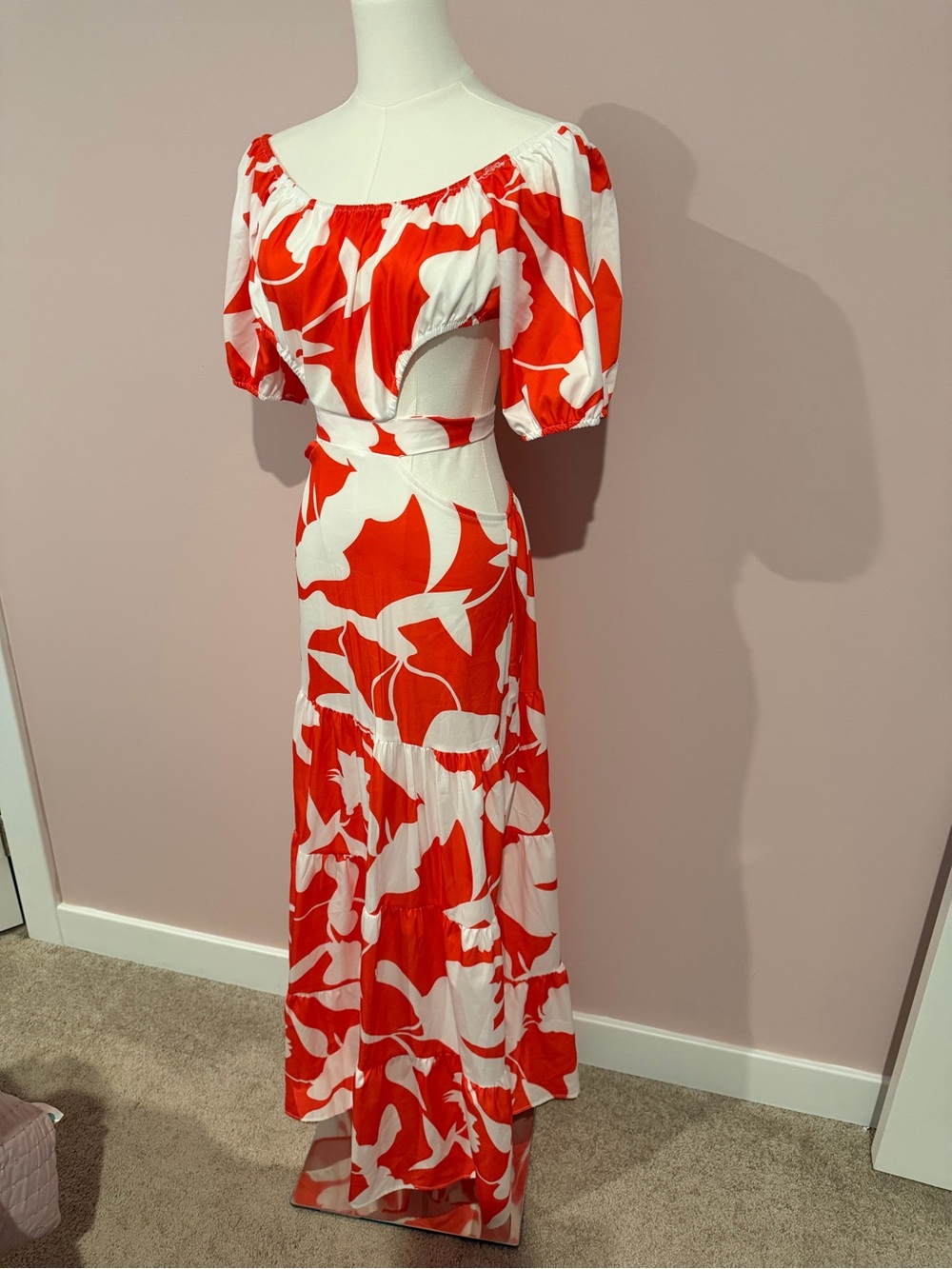 Red & White Cutout Puff-Sleeve Maxi Dress